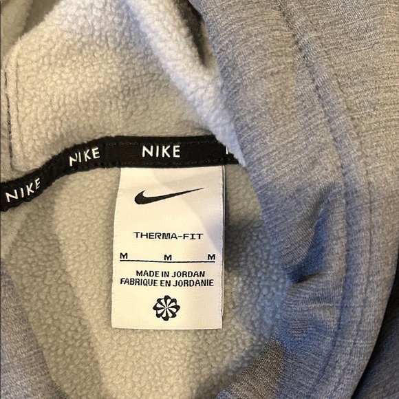 Nike Woman’s Charcoal Hoodie - Picture 2 of 3